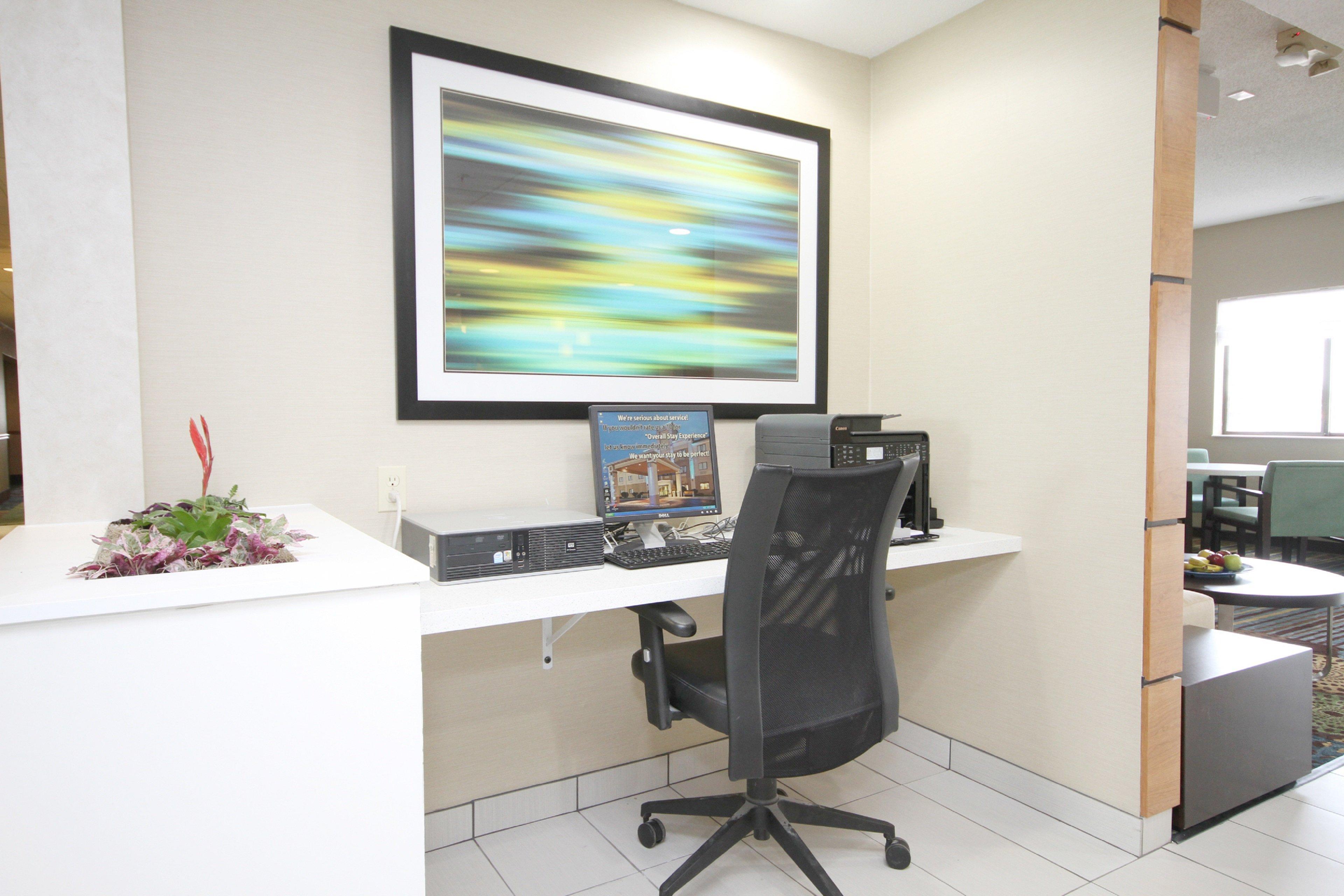 Holiday Inn Express Adrian By Ihg Exteriör bild