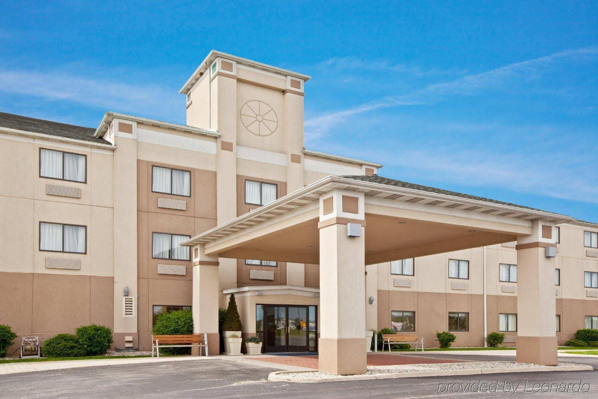 Holiday Inn Express Adrian By Ihg Exteriör bild